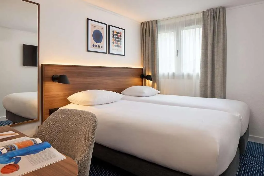 Hotel Timhotel Nation 3*