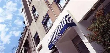 Hotel Timhotel Nation Paris